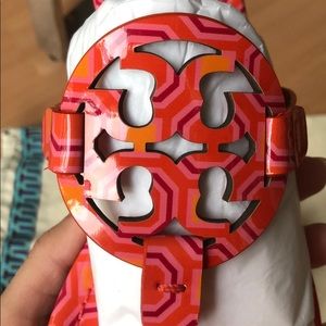 NEW - Tori Burch sandals - with bag